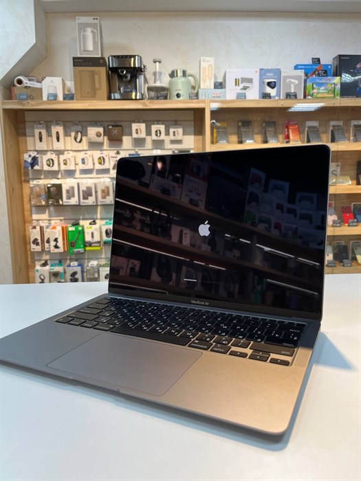 Б.у. Ноутбук Apple MacBook Air 13 2020 (M1 8GB/256GB) 6284 - фото 32716