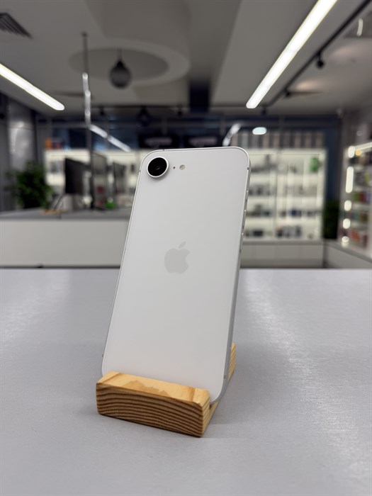 Б.У. Смартфон Apple iPhone 16E 128 ГБ (359064442121243) 6524 - фото 39545