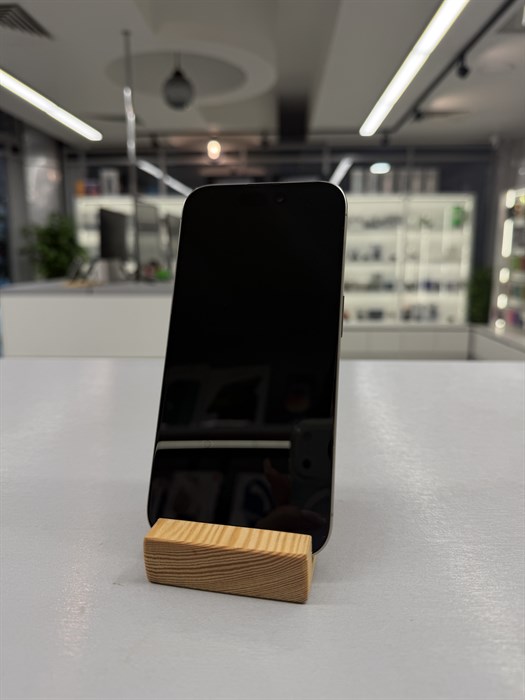 Б.У. Смартфон Apple iPhone 15 Pro 128Gb (354425692394415) 6132 - фото 40268